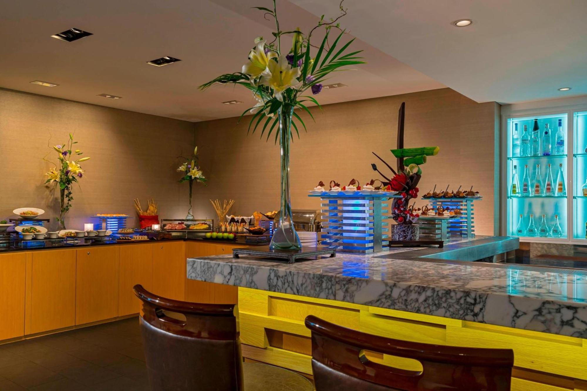 The Westin Lima Hotel & Convention Center Bagian luar foto