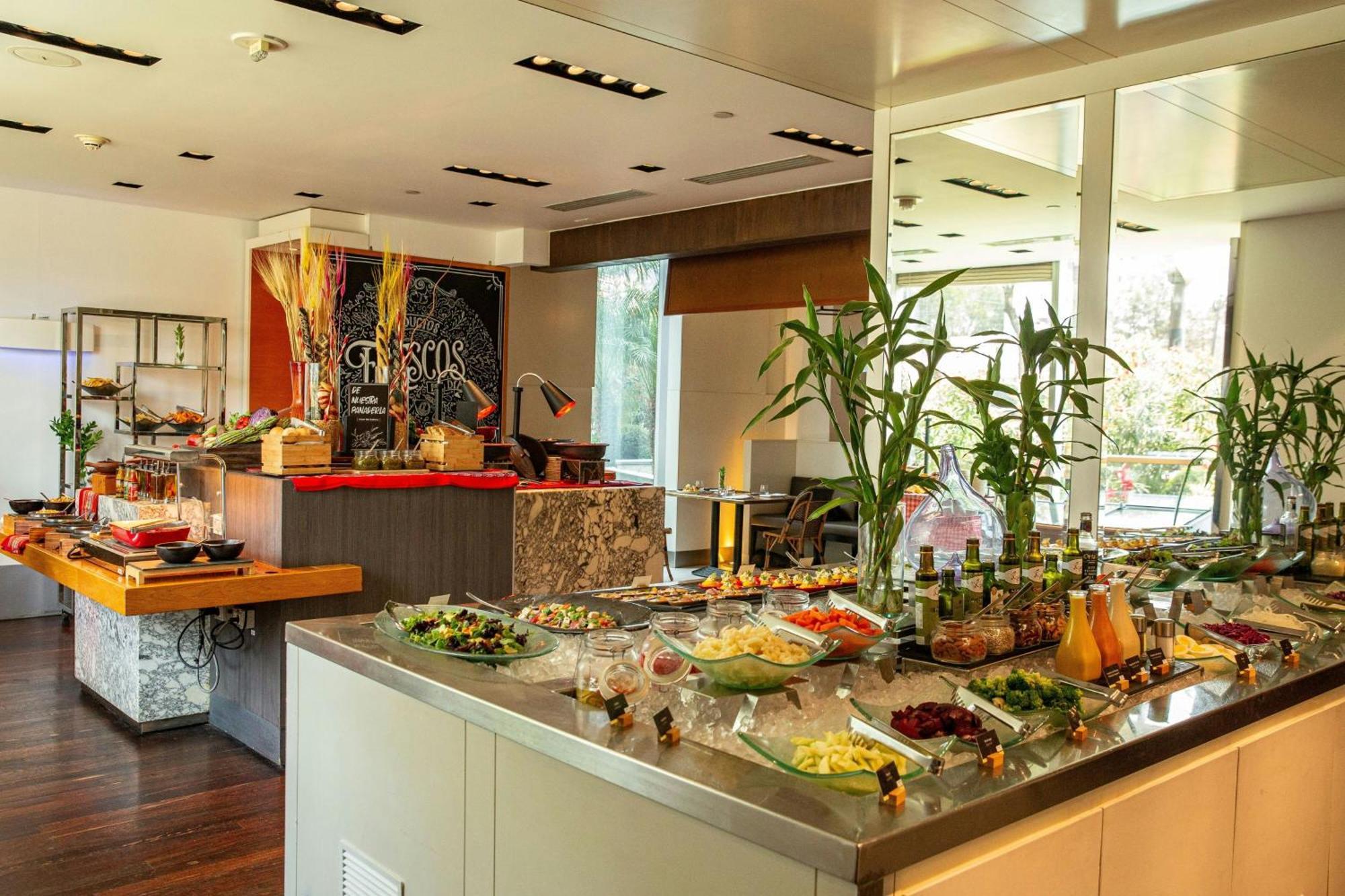 The Westin Lima Hotel & Convention Center Bagian luar foto